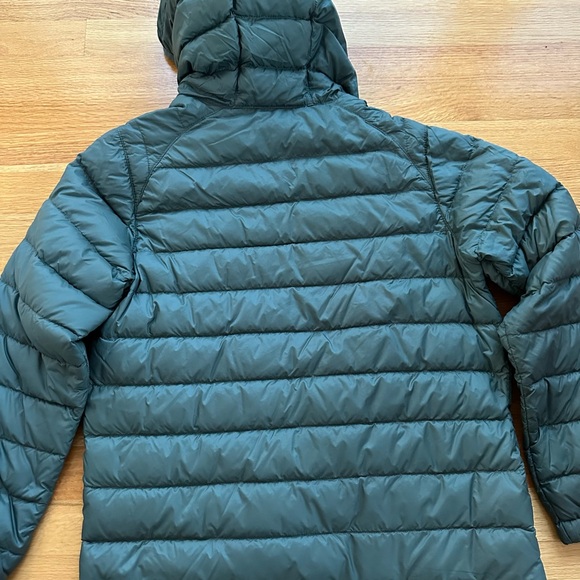 L.L. Bean big boys 14-16 down jacket hooded Sage olive green burgundy - Picture 4 of 4